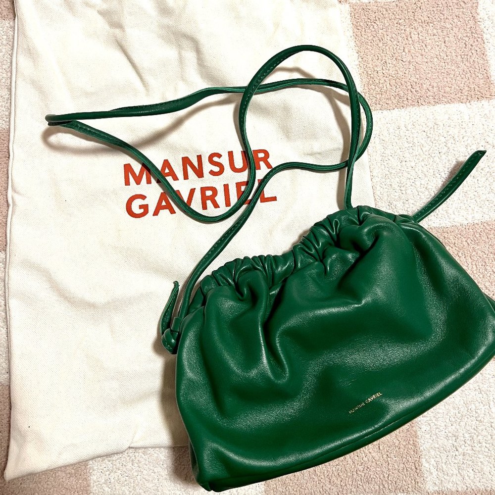 Mansur Gavriel Mini Cloud Clutch- Leaf